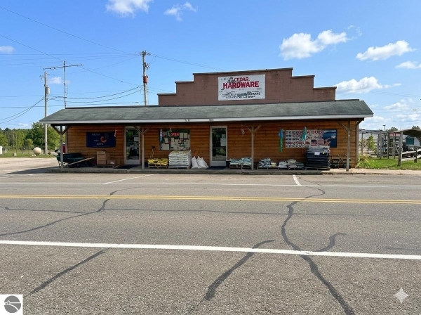 Listing Image #1 - Retail for sale at 8925 S Kasson Street, Cedar MI 49621