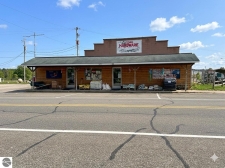 Retail property for sale in Cedar, MI