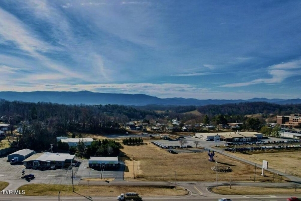 Listing Image #1 - Retail for sale at 2040 East Andrew Johnson Highway, Greeneville TN 37745
