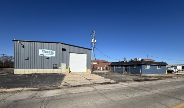Listing Image #1 - Industrial for sale at 1912 23rd Avenue, Rockford IL 61104
