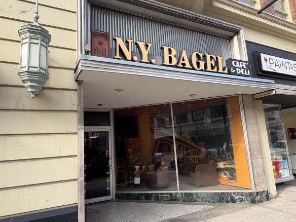 Listing Image #1 - Others for sale at 944 4th Ave, Huntington WV 25701