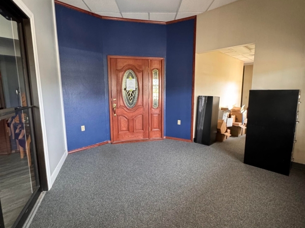 Listing Image #2 - Others for sale at 3 Chateau Grove Lane, Barboursville WV 25504