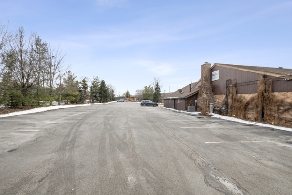 Listing Image #1 - Retail for sale at 6600 W 111th Street, Worth IL 60482