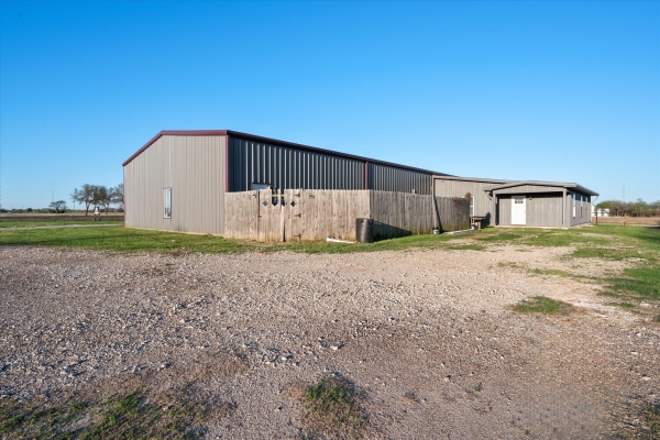 Listing Image #2 - Others for sale at 5821 S Us Highway 287, Corsicana TX 75109