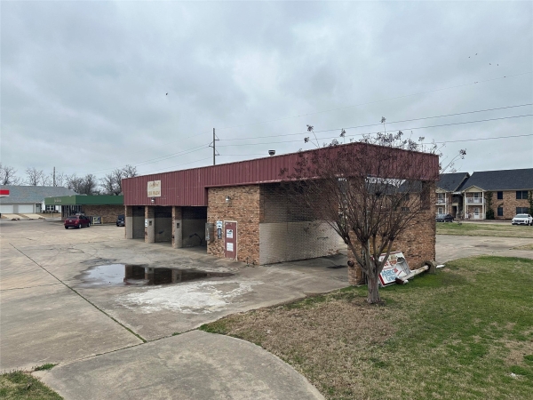 Listing Image #3 - Others for sale at 592 S League, Sulphur Springs TX 75482