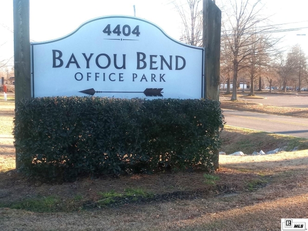 Listing Image #2 - Office for sale at 4404 OLD STERLINGTON ROAD, Monroe LA 71203