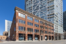 Office property for sale in Chicago, IL