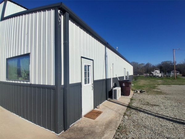 Listing Image #2 - Others for sale at 513 N B, Eufaula OK 74432