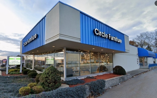 Listing Image #1 - Retail for sale at 235 Worcester Rd, Framingham MA 01701