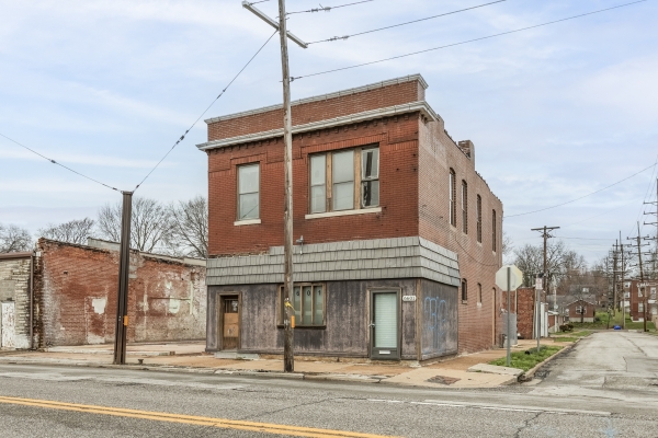 Listing Image #1 - Multi-Use for sale at 6601 Olive Boulevard, University City MO 63130