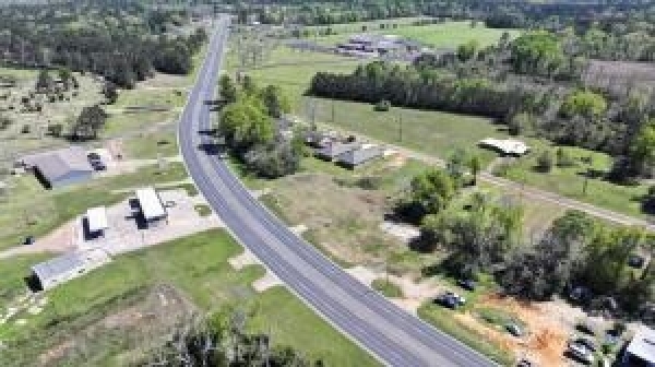 Listing Image #3 - Others for sale at 1128 E 1st St, DeRidder LA 70634