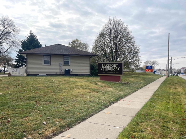 Listing Image #2 - Others for sale at 3419 Old Lakeport Road, Sioux City IA 51106