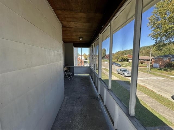 Listing Image #3 - Multi-family for sale at 1418 S Seventh Street, ironton OH 45638