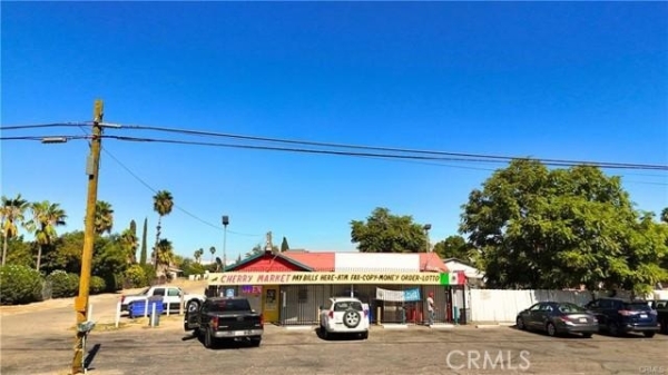 Listing Image #1 - Others for sale at 3738 S Cherry Avenue, Fsno CA 93706