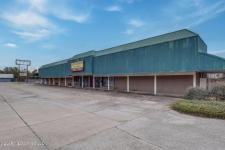 Listing Image #3 - Others for sale at 813 E Pass Road, Gulfport MS 39507