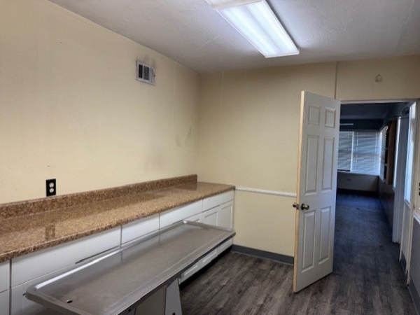 Listing Image #3 - Office for sale at 127 Mason Avenue, Daytona Beach FL 32117