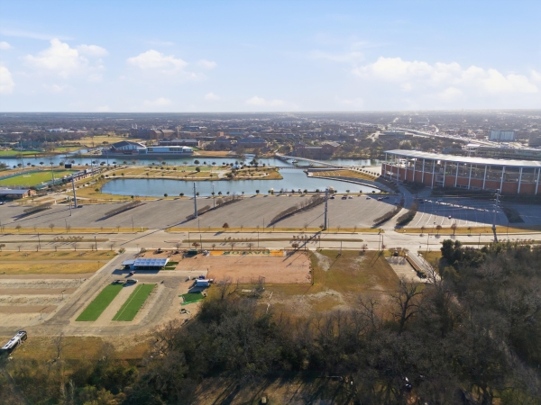 Listing Image #1 - Land for sale at 1314 Martin Luther King Blvd, Waco TX 76704