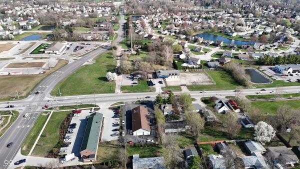Listing Image #3 - Retail for sale at 4978 W Smith Valley Road, Greenwood IN 46142