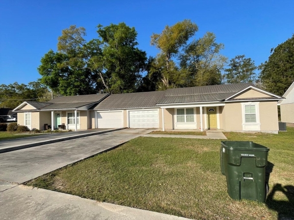 Listing Image #3 - Others for sale at 202 Hollow Grove Cir, Sparks GA 31647