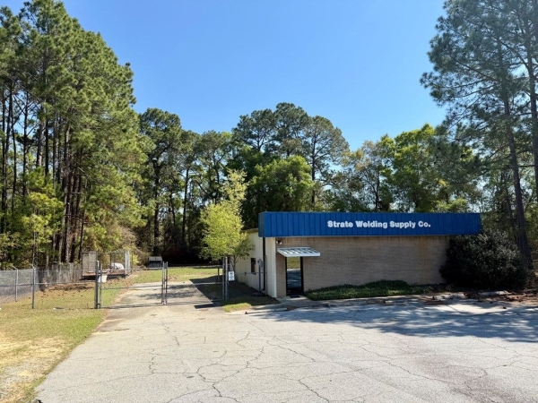 Listing Image #3 - Others for sale at 266 Frank Rd, Fitzgerald GA 31774