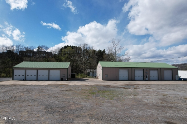 Listing Image #3 - Others for sale at 401 Tilthammer Drive, Kingsport TN 37663