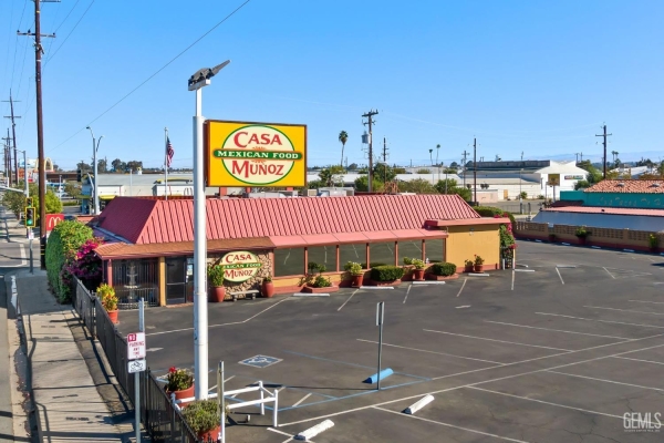 Listing Image #1 - Others for sale at 1736 Union Avenue, Bakersfield CA 93305