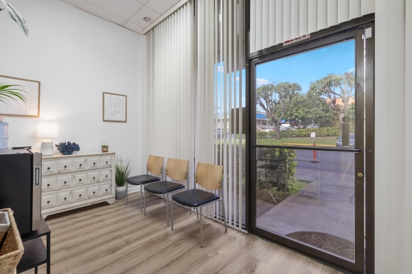 Listing Image #2 - Office for sale at 98-1247 Kaʻahumanu St Suite 106, Aiea HI 96701