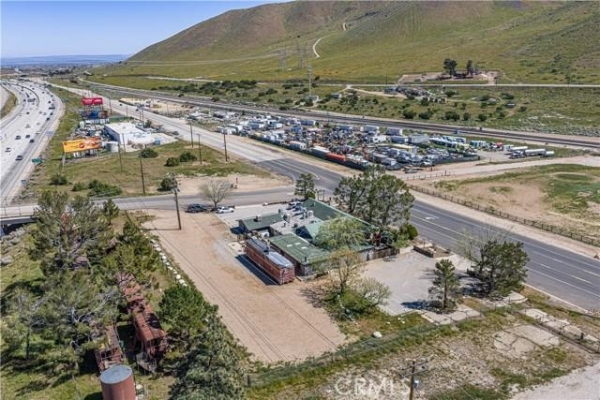 Listing Image #3 - Others for sale at 553 Sierra, PDL CA 93550