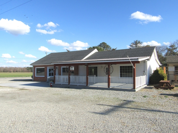 Listing Image #1 - Retail for sale at 6001 Holland Road, Suffolk VA 23437