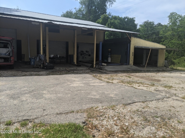 Listing Image #3 - Retail for sale at 1309 Bienville Boulevard, Ocean Springs MS 39564