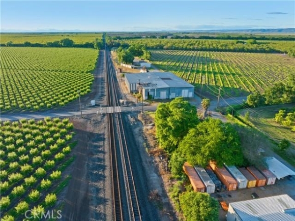 Listing Image #2 - Industrial for sale at 6038 Anita, Chic CA 95973