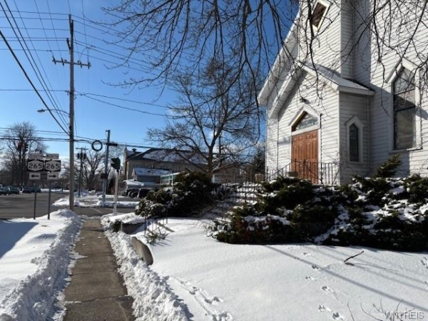 Listing Image #2 - Others for sale at 116 Broad Street, North Tonawanda NY 14120