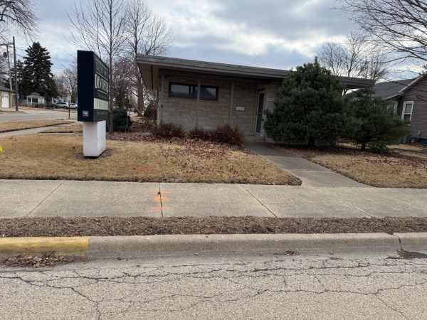 Listing Image #2 - Office for sale at 341 W Walnut Street, Oglesby IL 61348