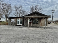 Listing Image #2 - Retail for sale at 404 W Vine St, Edgerton OH 43517
