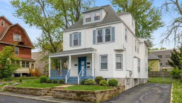 Listing Image #1 - Multi-family for sale at 15 Lakeview Pl, Verona NJ 07044 Listing Image #1 - Multi-family for sale at 15 Lakeview Pl, Verona NJ 07044