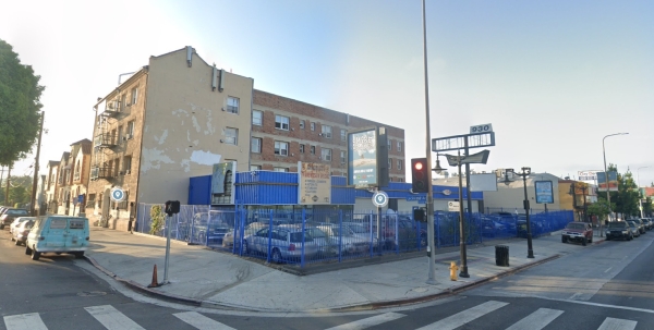 Listing Image #1 - Retail for sale at 930 N. Vermont Avenue, Los Angeles CA 90029