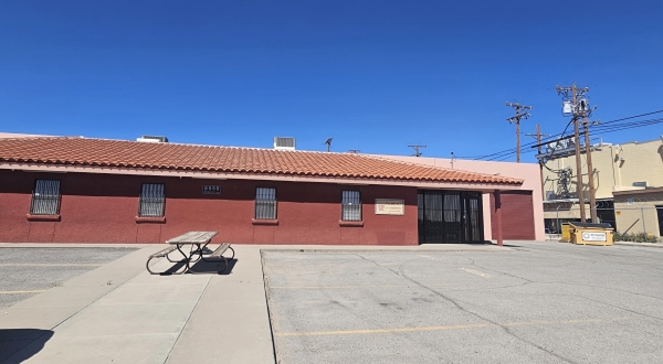 Listing Image #1 - Industrial for sale at 8555 Yermoland, El Paso TX 79907