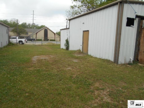 Listing Image #3 - Industrial for sale at 1404 CYPRESS STREET, West Monroe LA 71291