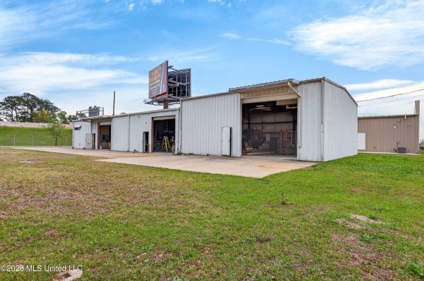 Listing Image #2 - Others for sale at 10483 Boney Avenue, D'Iberville MS 39540