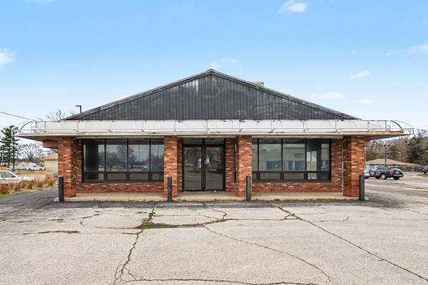 Listing Image #2 - Retail for sale at 1015 E Napier Avenue, Benton Harbor MI 49022