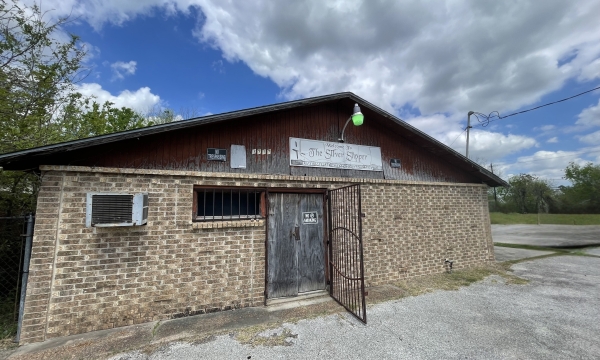 Listing Image #1 - Retail for sale at 3717 Crane, Houston TX 77026