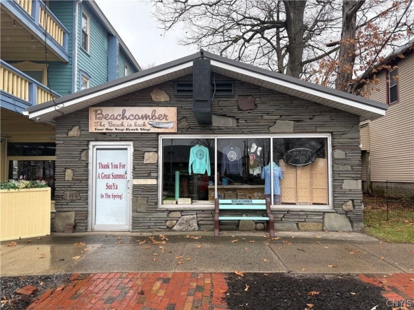Listing Image #1 - Retail for sale at 512 Main Street, Sylvan Beach NY 13157