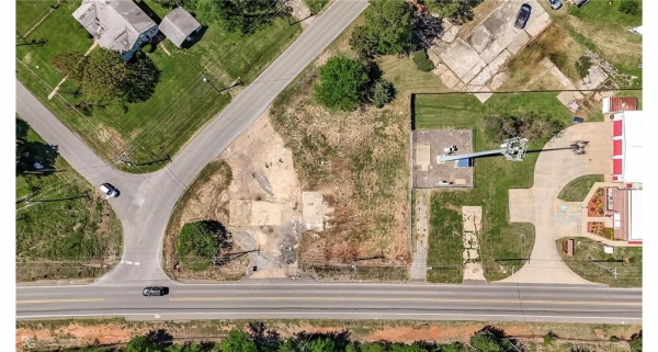 Listing Image #3 - Others for sale at 4301 N Lakeshore Drive, Shreveport LA 71107