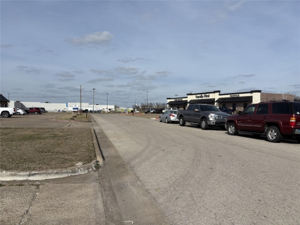 Listing Image #3 - Others for sale at 7903 Traders Circle, Greenville TX 75402