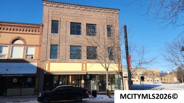 Listing Image #1 - Office for sale at 122-124 N Federal Ave., Mason City IA 50401 Listing Image #1 - Office for sale at 122-124 N Federal Ave., Mason City IA 50401
