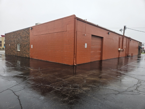 Listing Image #3 - Retail for sale at 114 N Larkin Avenue, Joliet IL 60435