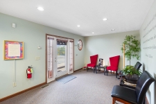 Listing Image #2 - Others for sale at 860 E Franklin Street #Unit D, Centerville OH 45459