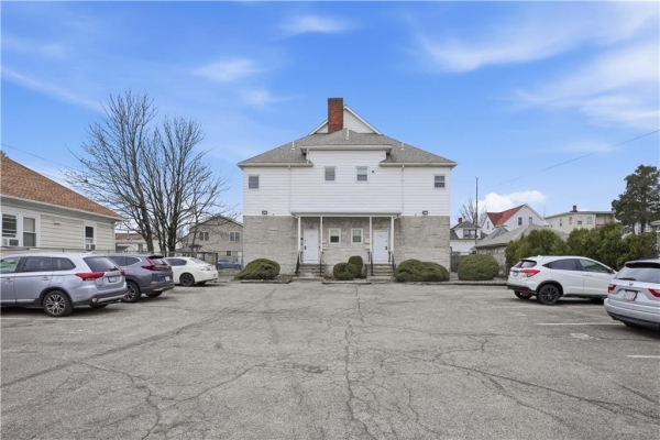 Listing Image #2 - Others for sale at 122 Lowell Avenue, Providence RI 02909