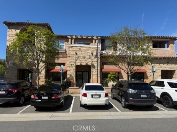 Listing Image #1 - Office for sale at 211 Village Commons Boulevard , 13, Camarillo CA 93012