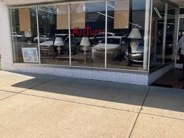 Listing Image #2 - Retail for sale at 125 2nd Street, Cheraw SC 29520